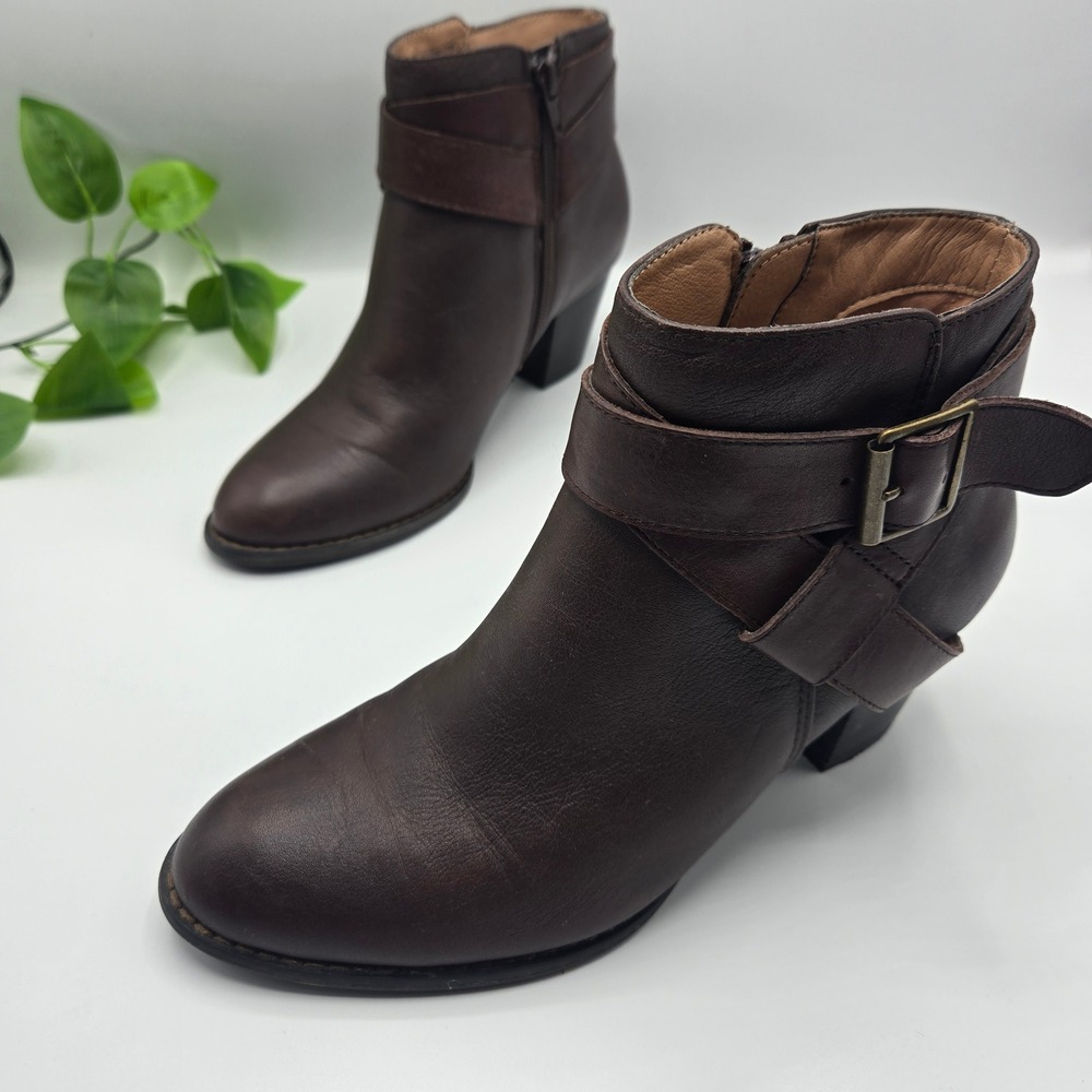Vionic Trinity Ankle Boots Womens Brown Leather Buckle Strap TVW5300 Size 7